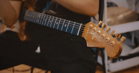 Accorder sa guitare : Conseils et erreurs fréquentes