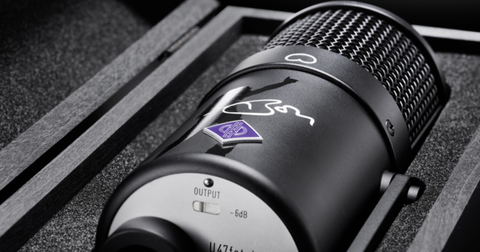 U 47 FET Bon Scott Edition : Neumann rend hommage à la voix d’AC/DC