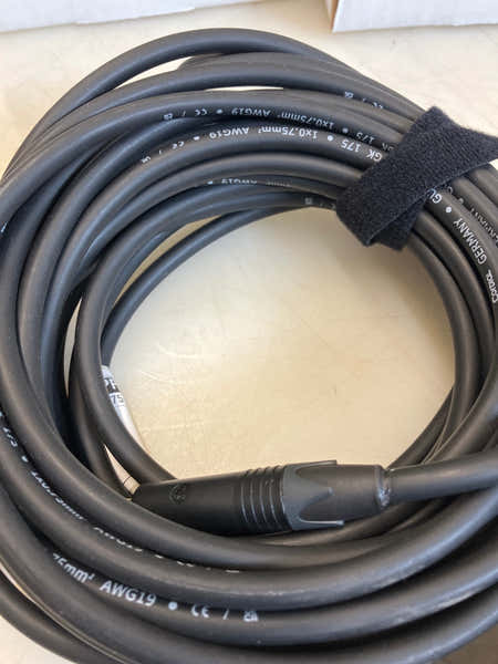 Cordial Cable Guitare Jack Droit 9 M - Stock B
