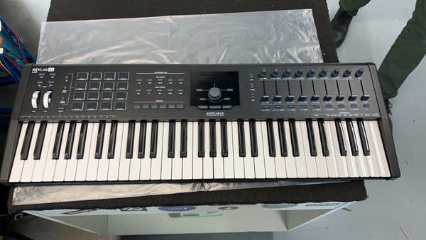 Arturia KEYLAB 61 MKII BK - Stock B
