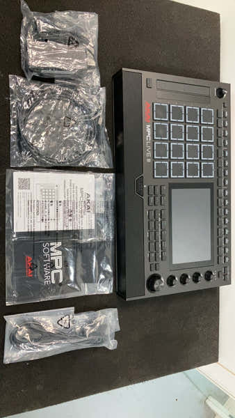 Akai Professional MPC Live III - Stock B