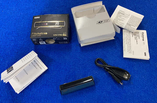 Korg PITCHSTRAP ACCORDEUR SANGLE RECHARGEABLE, OR - Stock B