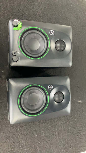 Mackie CR3.5 BT - Stock B