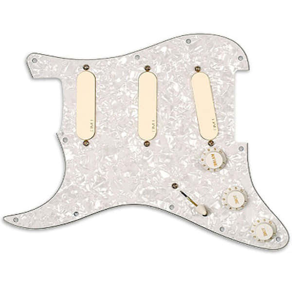 DG20 LH Pro Series Strat Pickguard Collection Gaucher
