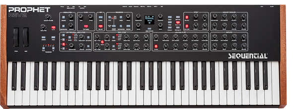 REV2 8 Voix