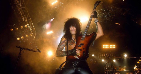 Nikki Sixx : l’indestructible bassiste de Mötley Crüe