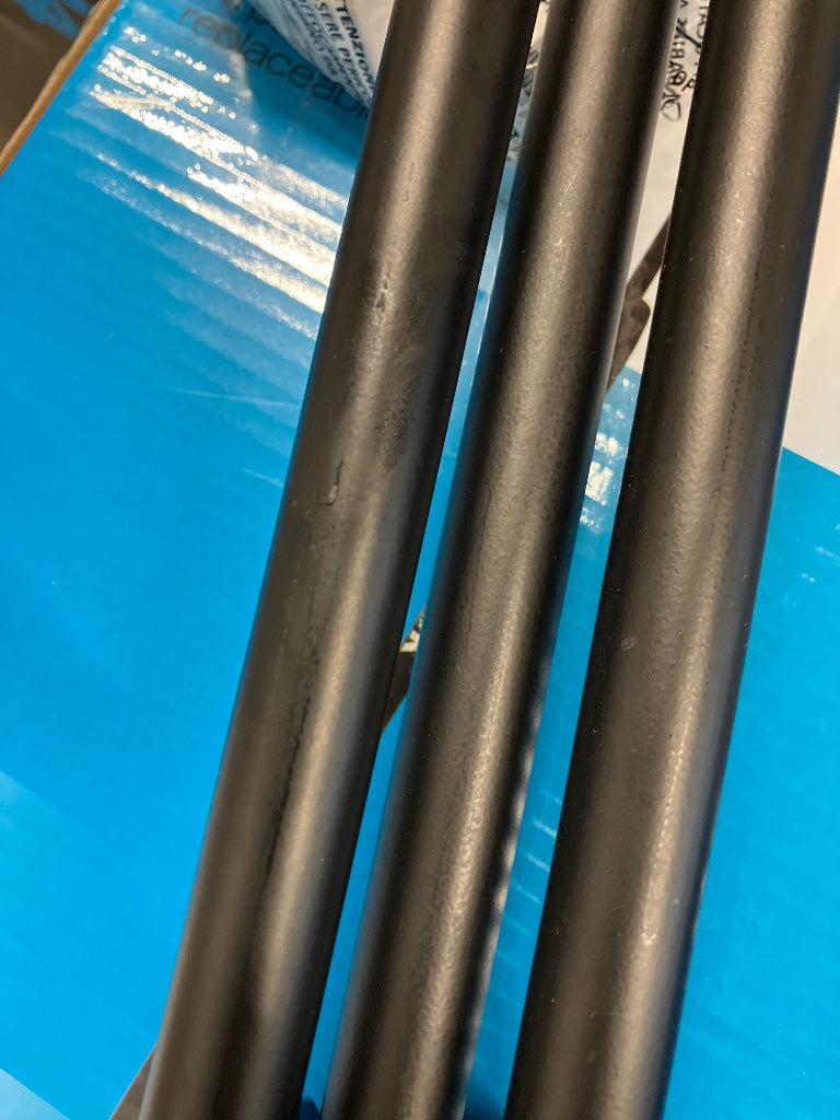 A514 Black Stand - Stock B