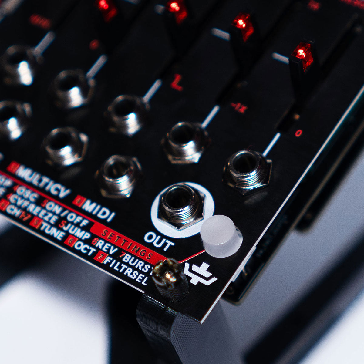 Plasma Voice Synthesizer Eurorack Module