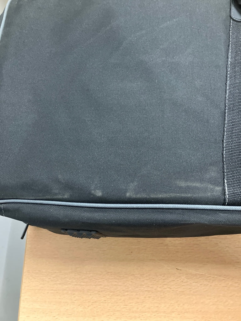 Housse clavier KB05 Noir - Stock B