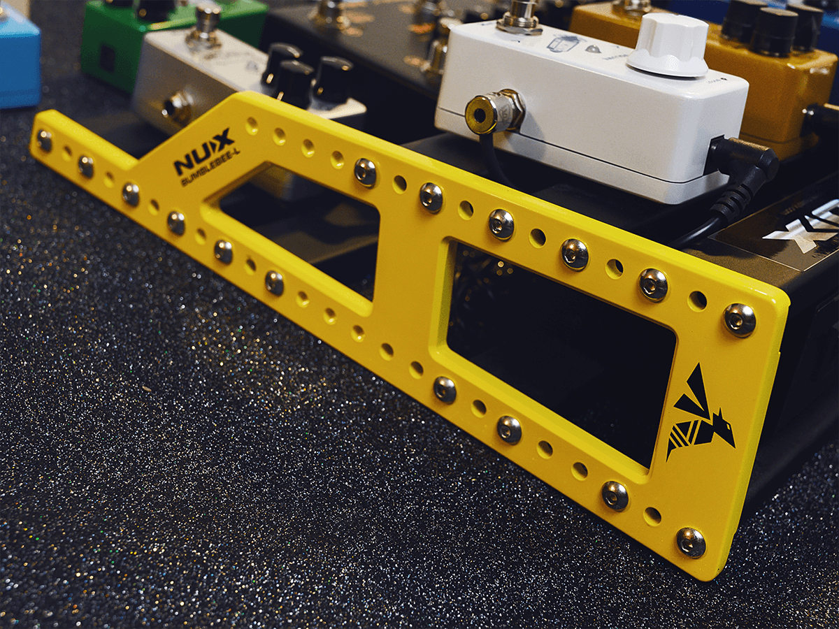 Pedalboard Large Bumblebee NPB-L avec Housse