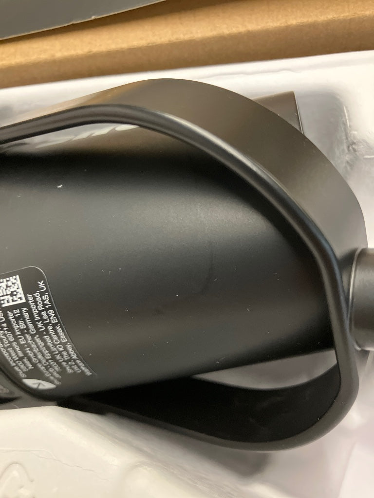 MV7+ Black - Stock B