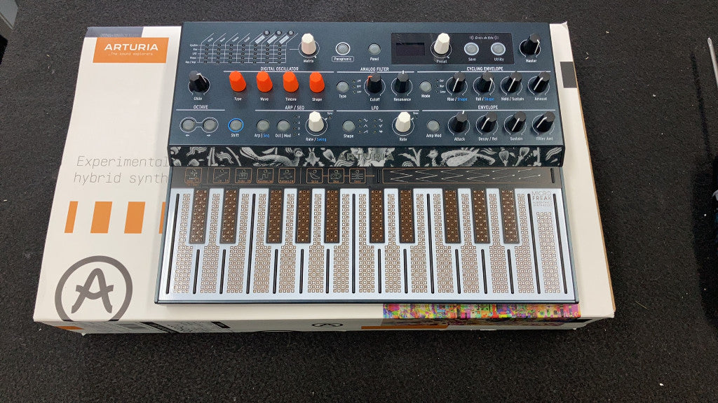 Microfreak - Stock B
