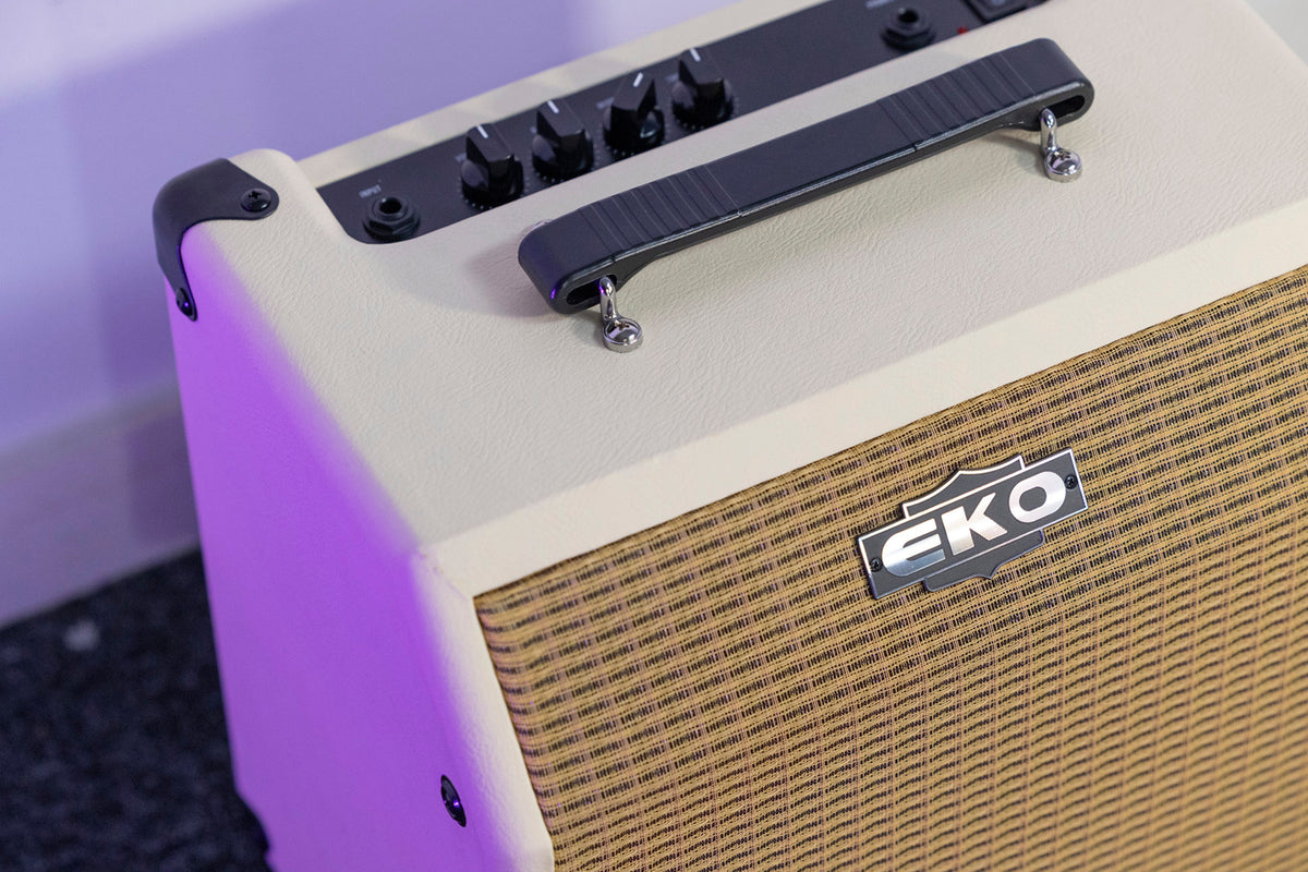 AC15 ampli électro-acoustique 15W