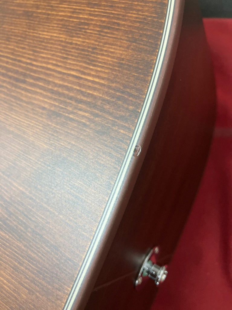 GD21CE Dreadnought Satin Molasses - Stock B