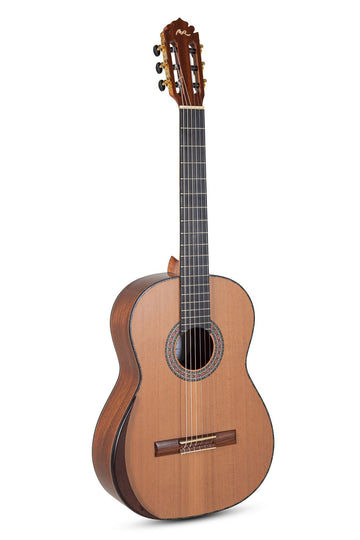 Série Magistral Entièrement Massif Cèdre D-C