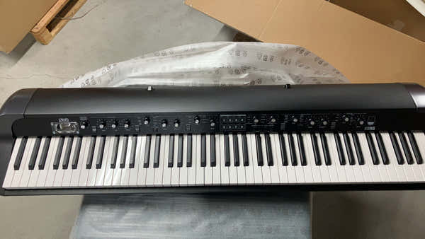 Korg SV2 88 - Stock B