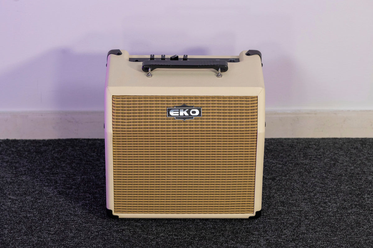 AC15 ampli électro-acoustique 15W