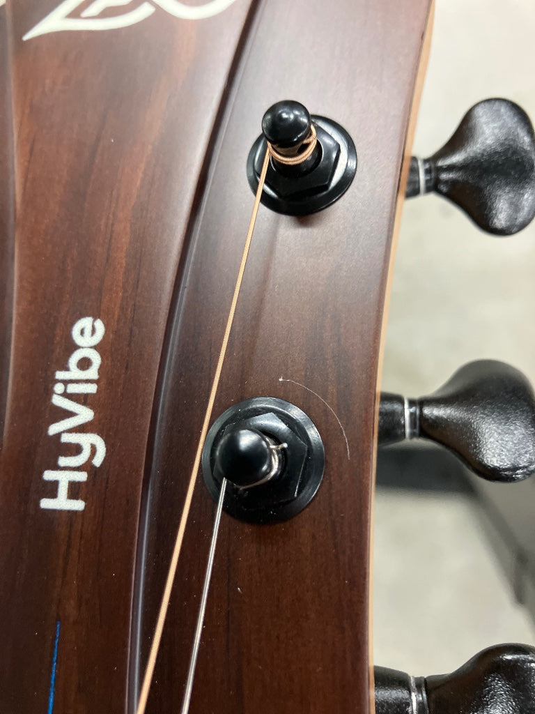 Hyvibe 10 Dreadnought Ctw - Stock B