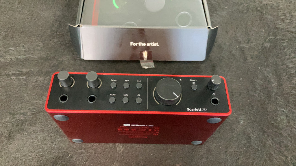 Scarlett 2i2 4th Gen - Stock B