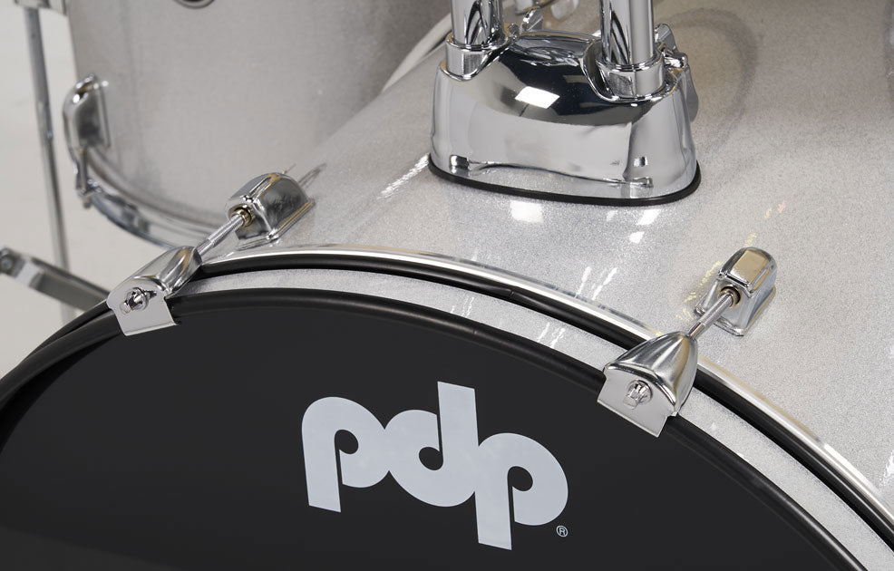 Center Stage Diamond White Sparkle PDCE2215ktdw