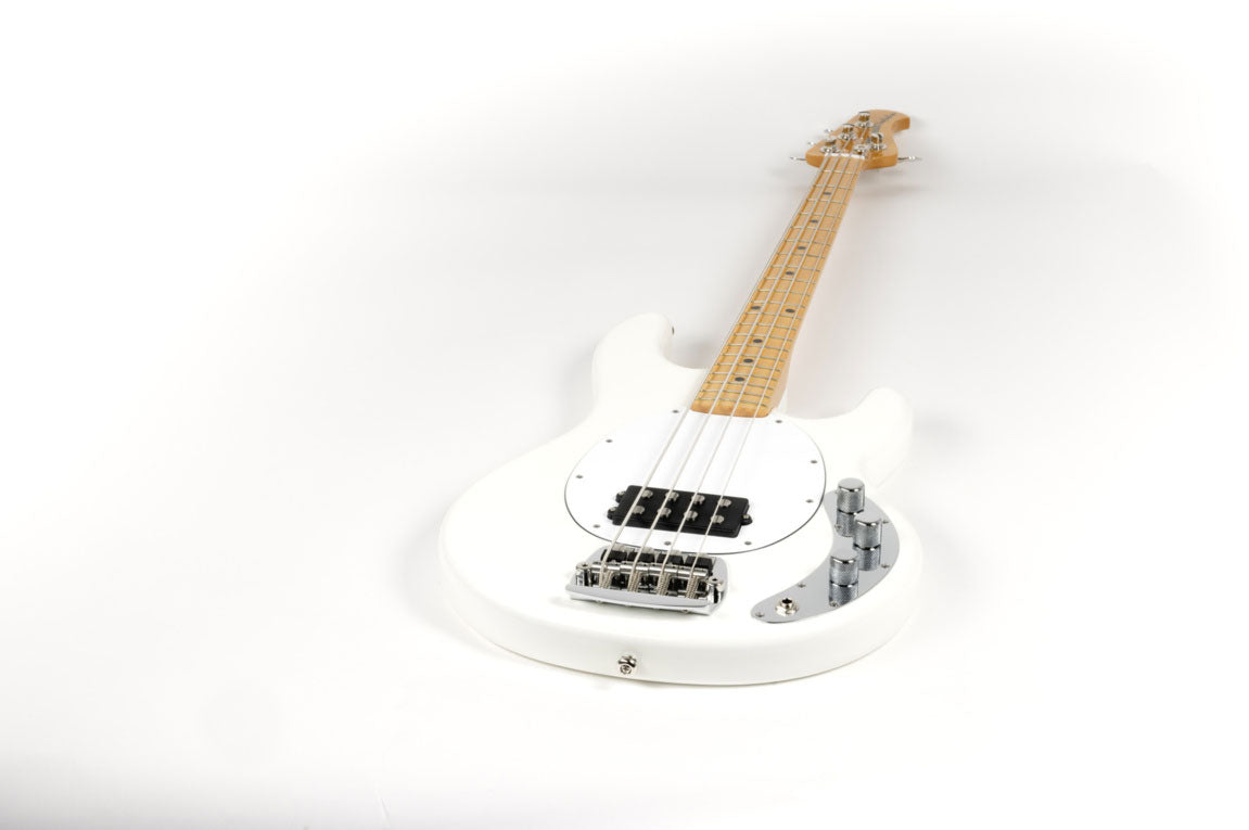 Retro '70S Stingray Bass - White - Erable