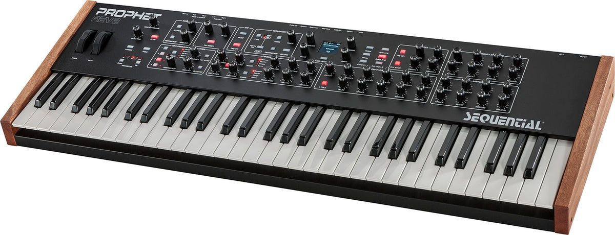 REV2 8 Voix