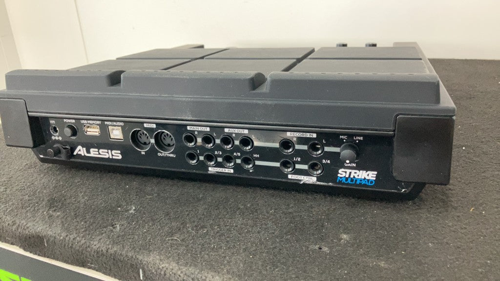 Multipad Strike - Sampler Looper - Stock B