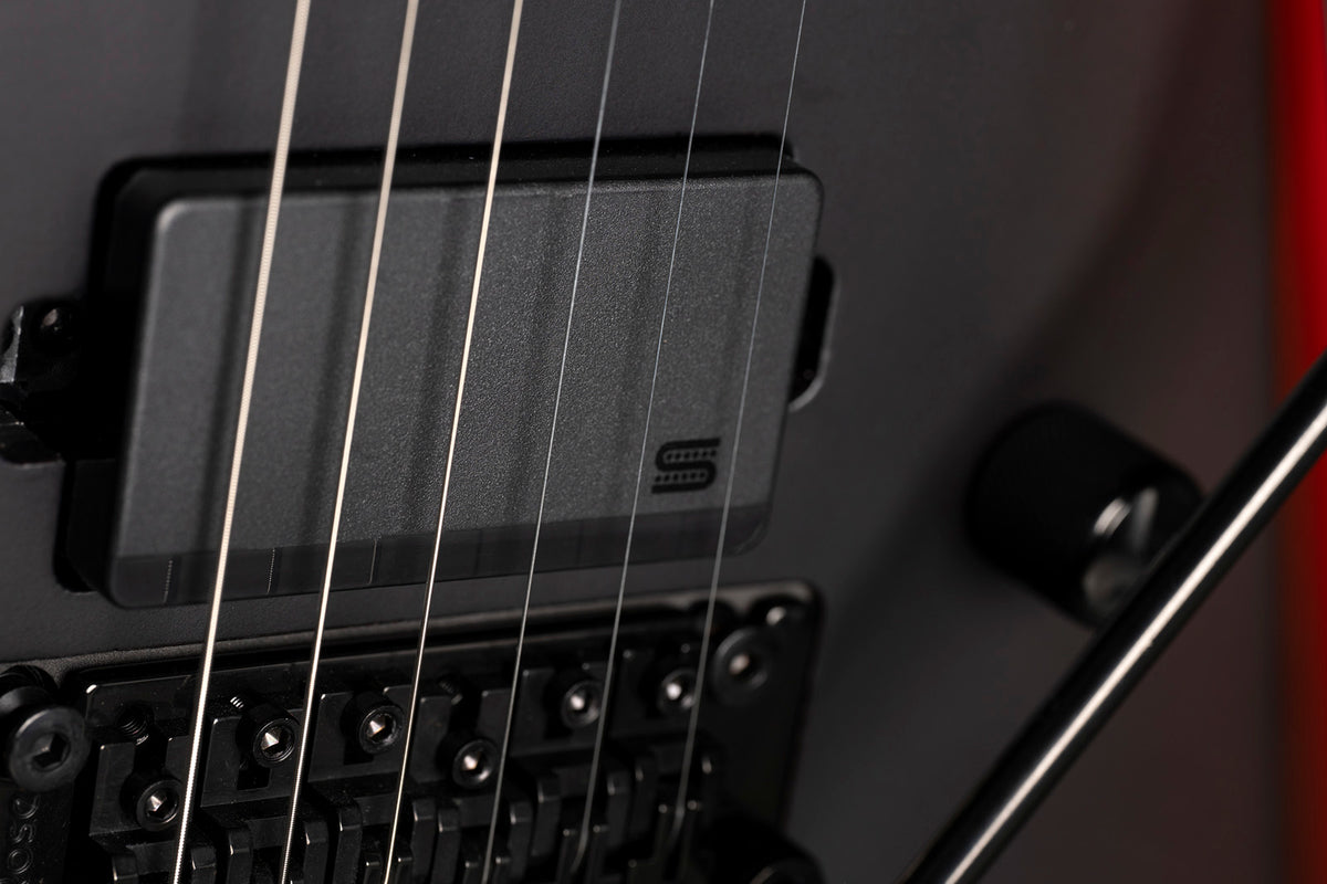Arrow Black Metal Black Red Burst Satin