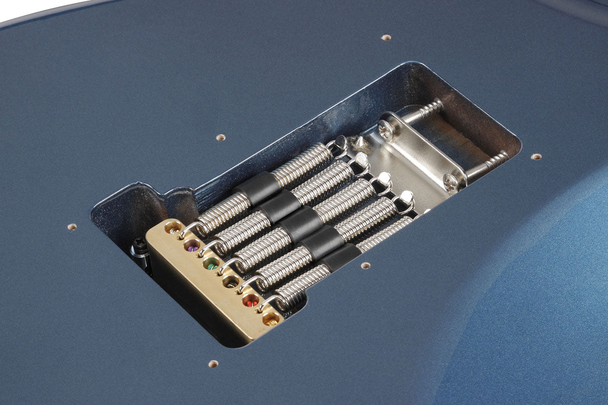 AZ2204N-PBM Prussian Blue Metallic Prestige