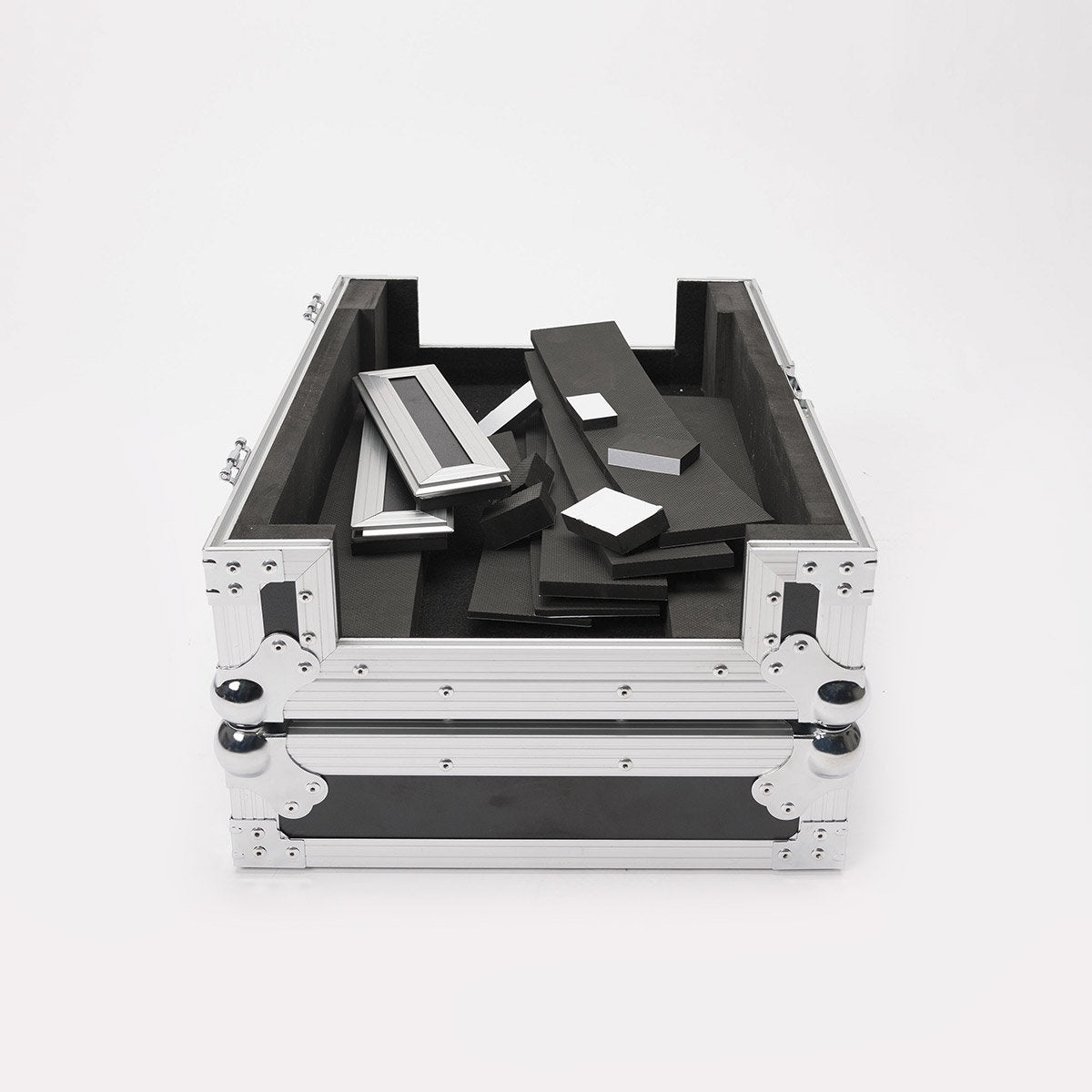 MULTI-FORMAT CASE PLAYER/MIXER