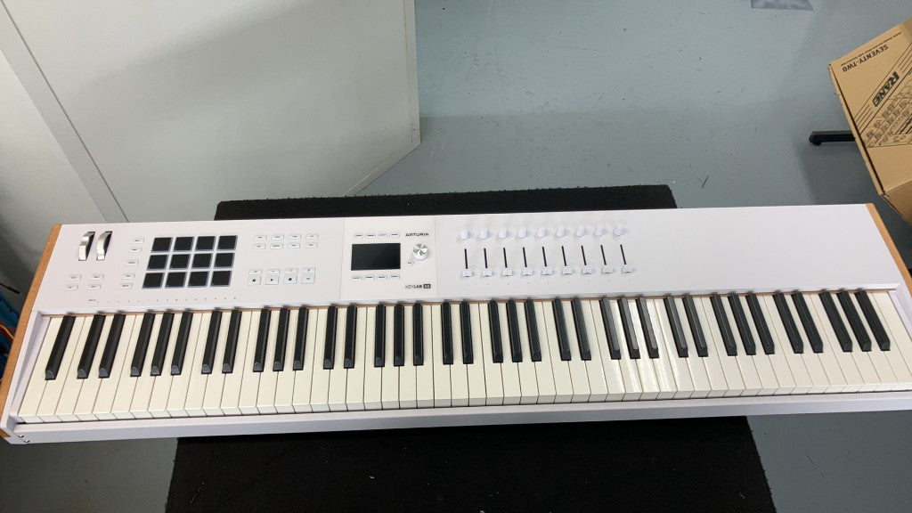 Keylab 88 MK3 White - Stock B