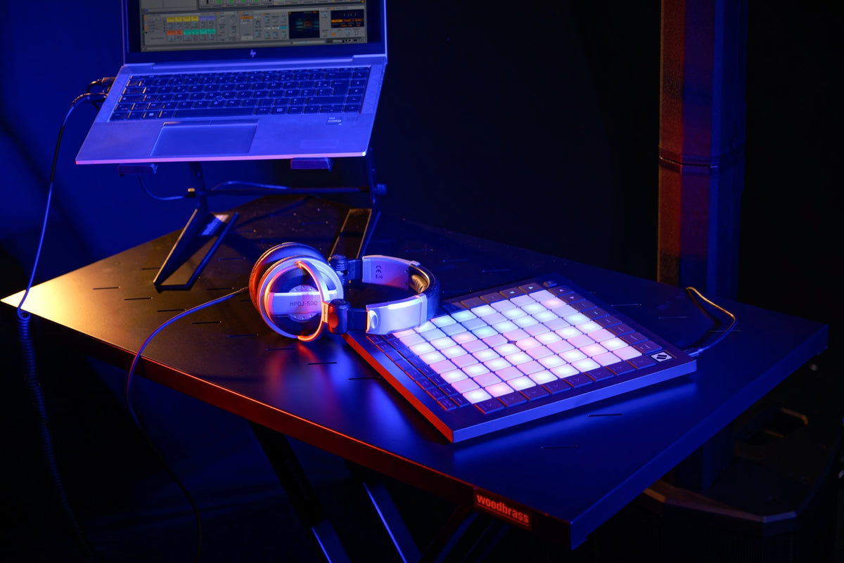 DJS20 Support d'Ordinateur Portable - Reconditionné