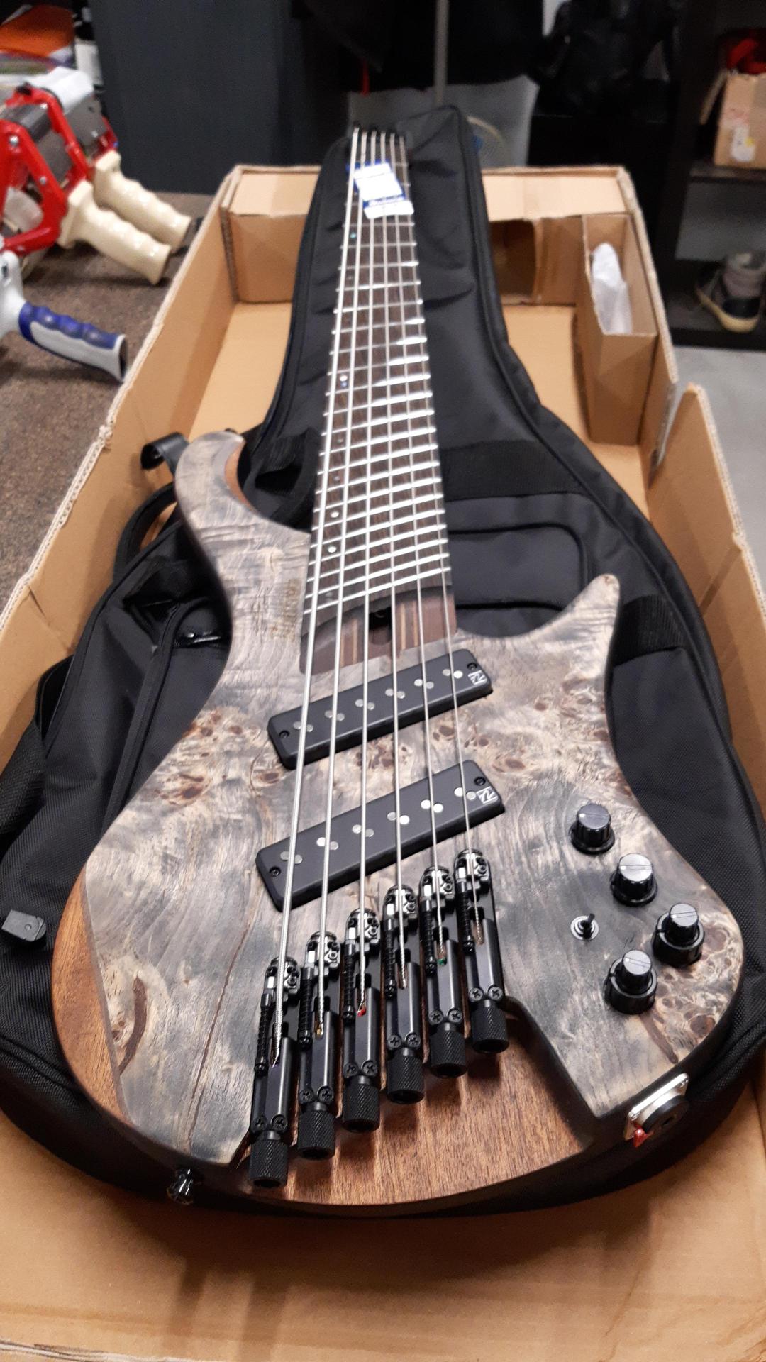 EHB1506MS-bif Black Ice Flat Bass Workshop - STOCK B