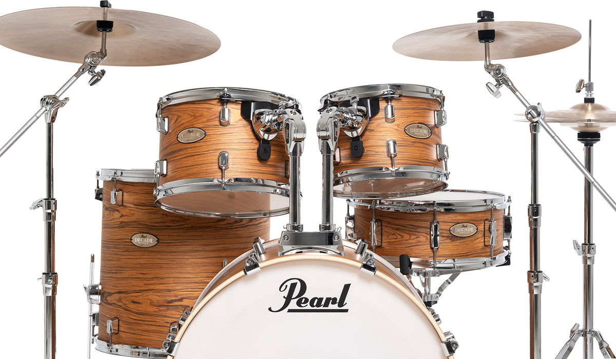 Decade Maple Artisan Rock 22" Satin Caramel Veil (Sans Hardware)