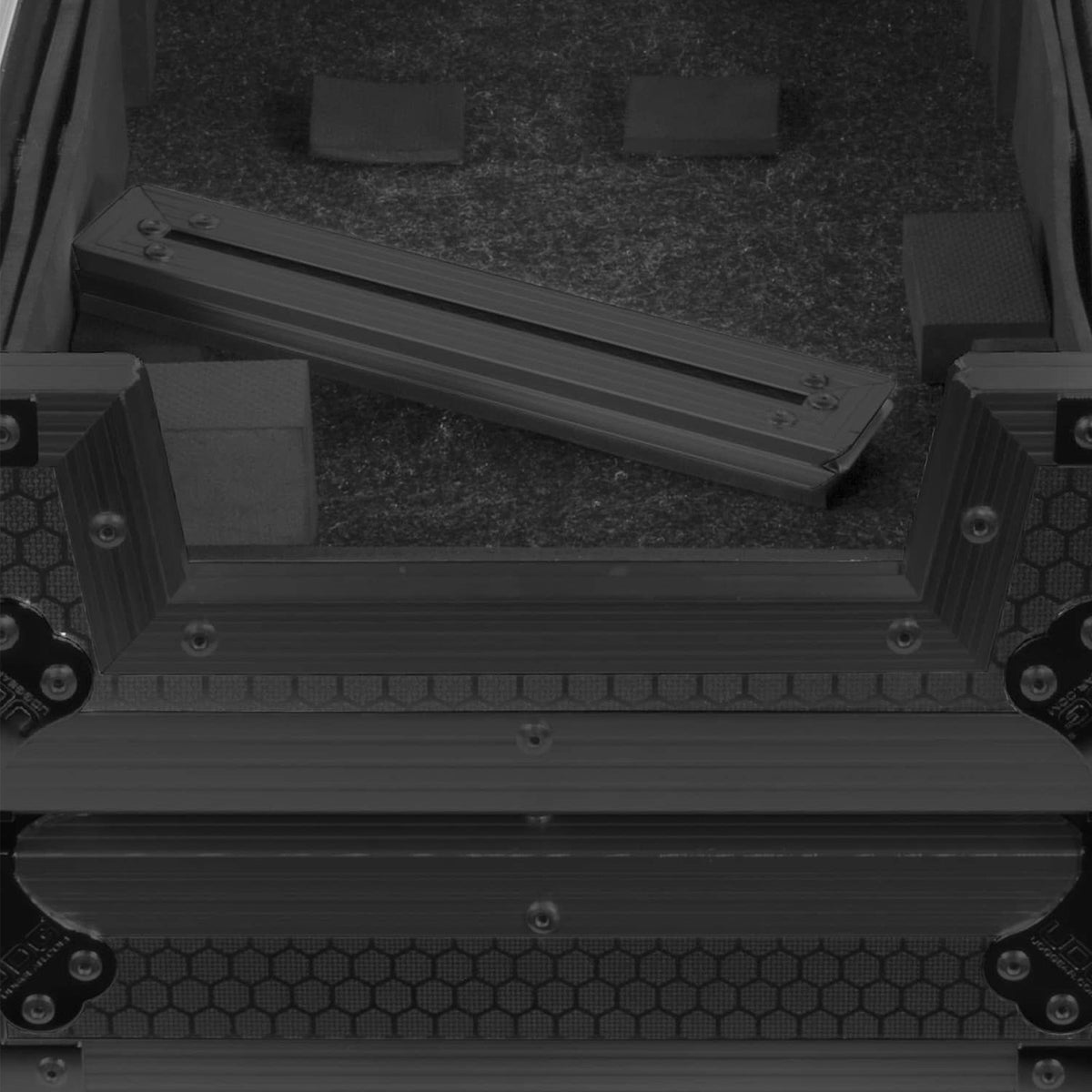 U 91021 BL3 - Flight Case Pour CDJ - Mixer II Black MK3