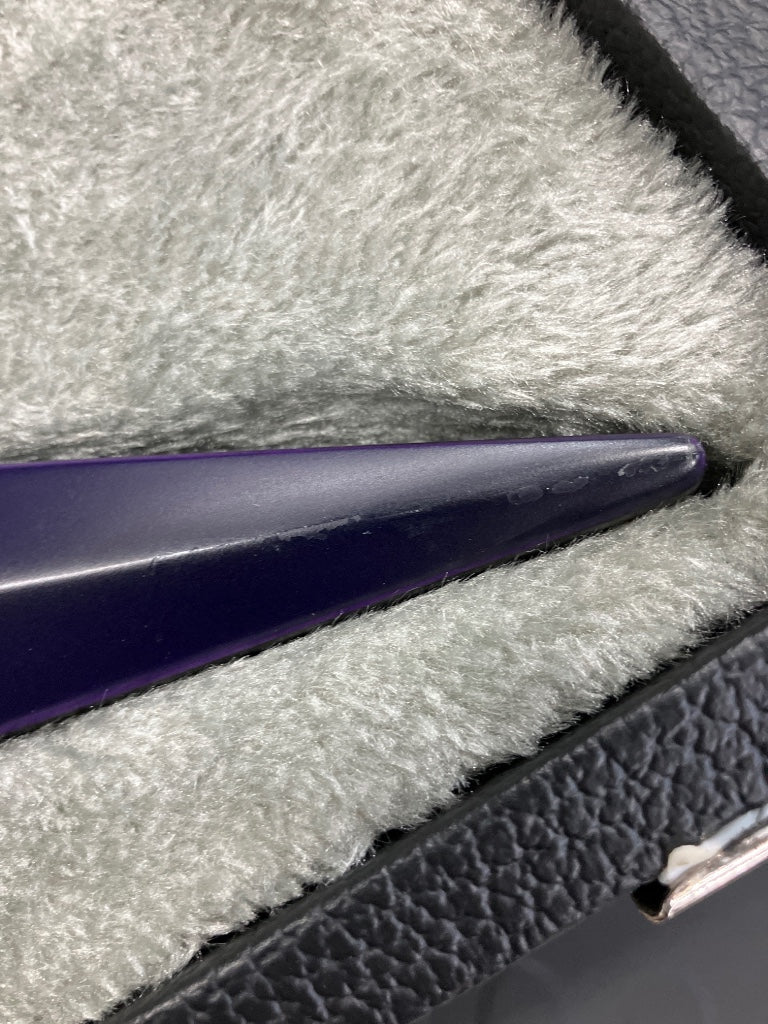 E-II Signature Alexi Ripped - Stock B