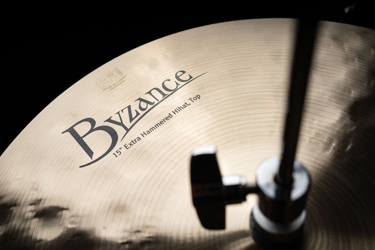 B15EHH - Hi-hat extra martelé traditionnel Byzance de 15"