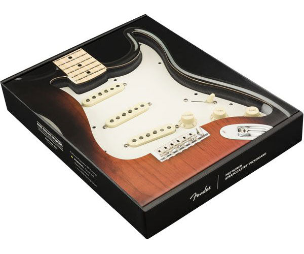 Pre-wired Strat Custom Shop Texas Special SSS parchment 11 Hole Pg