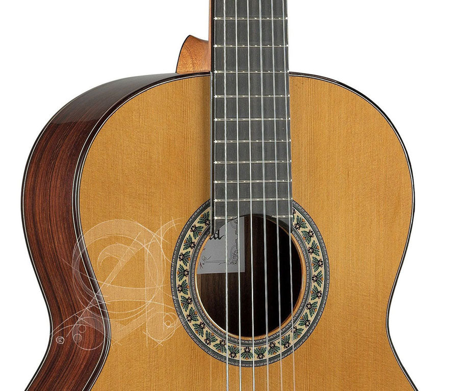 Conservatoire 5P 7/8 Senorita + 9736 25mm Housse