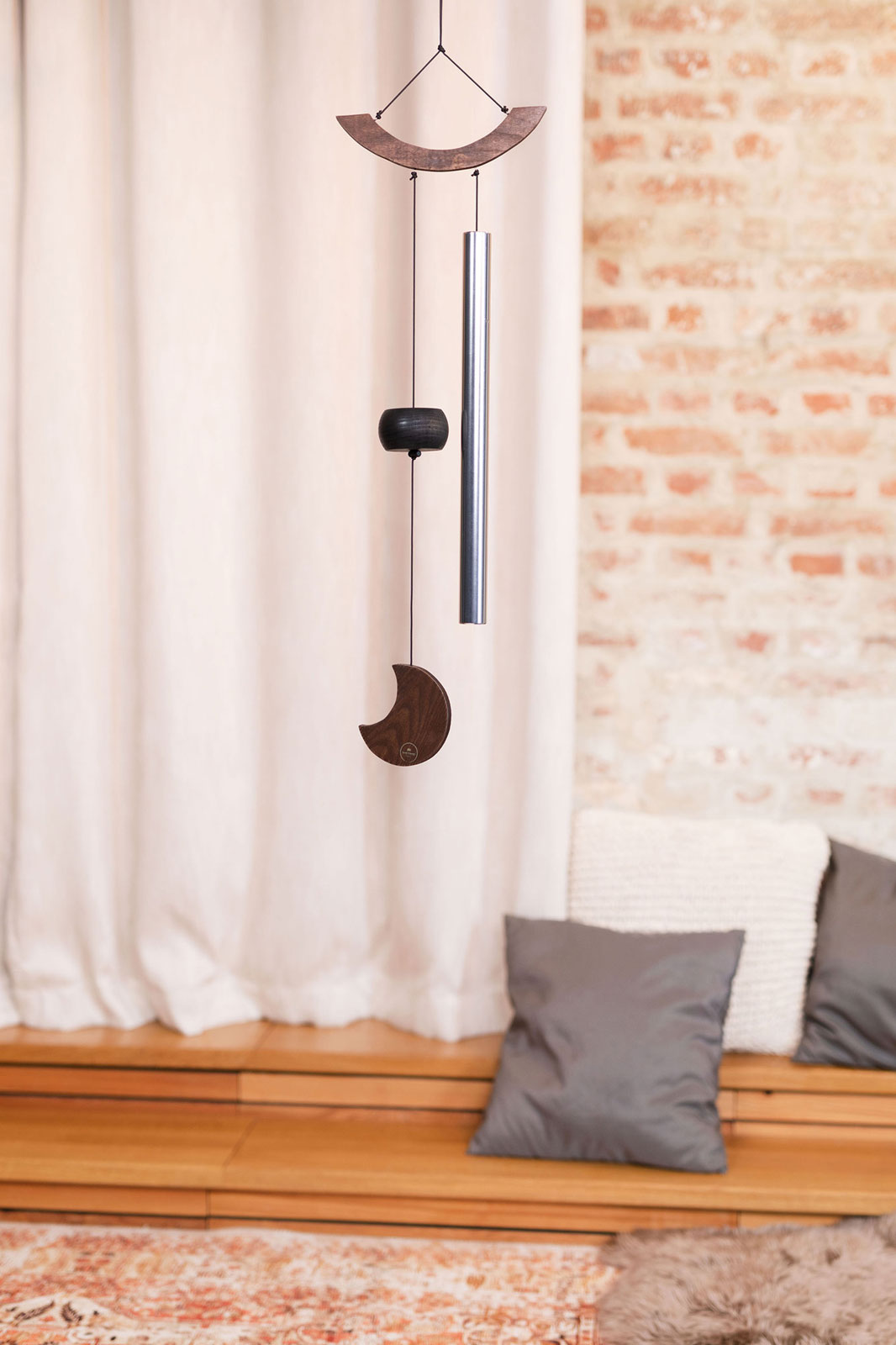 Chimes Sonic Energy Moon 35" Argent