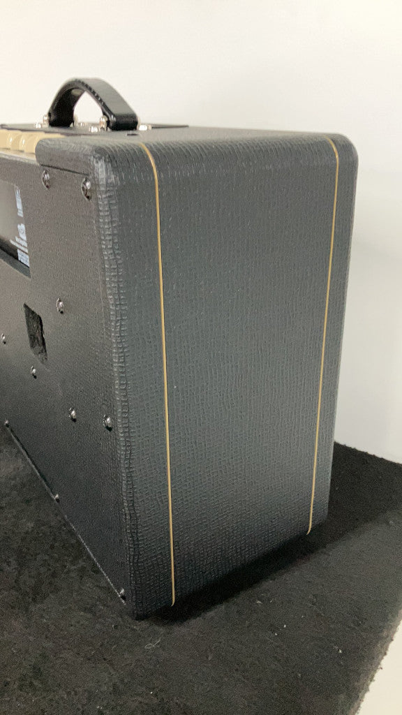 AC10C1 Custom - Stock B