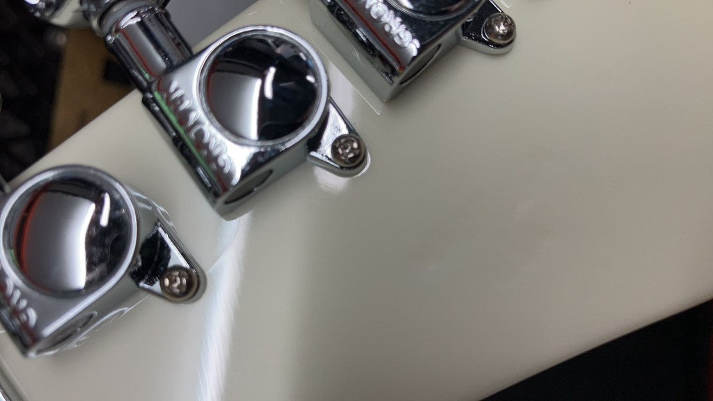 Explorer 70s Classic White Original STOCKB
