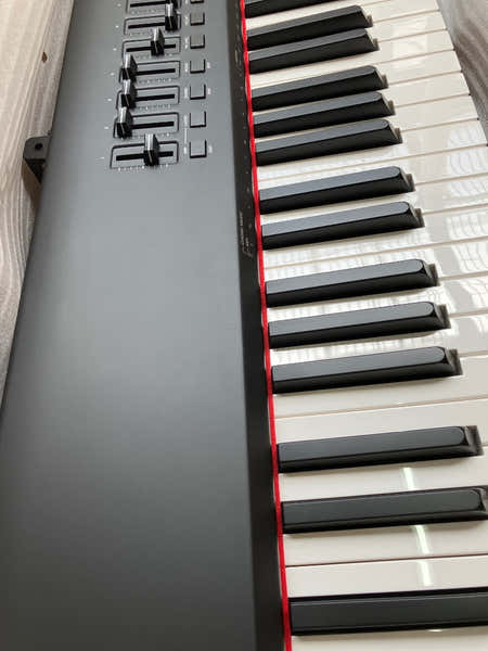 Hammer 88 Pro - Stock B