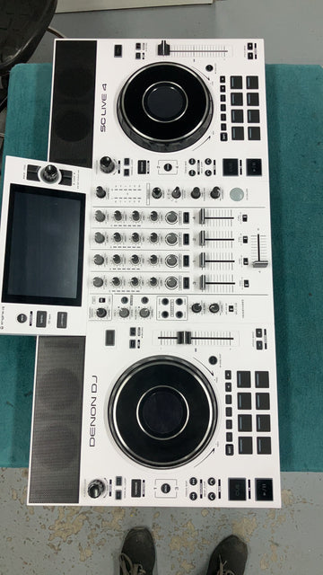 SC Live 4 White Edition - Stock B