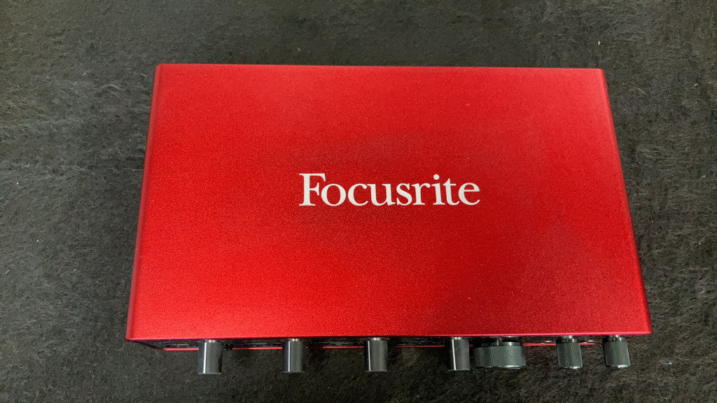 Scarlett 18I8 G3 - Stock B