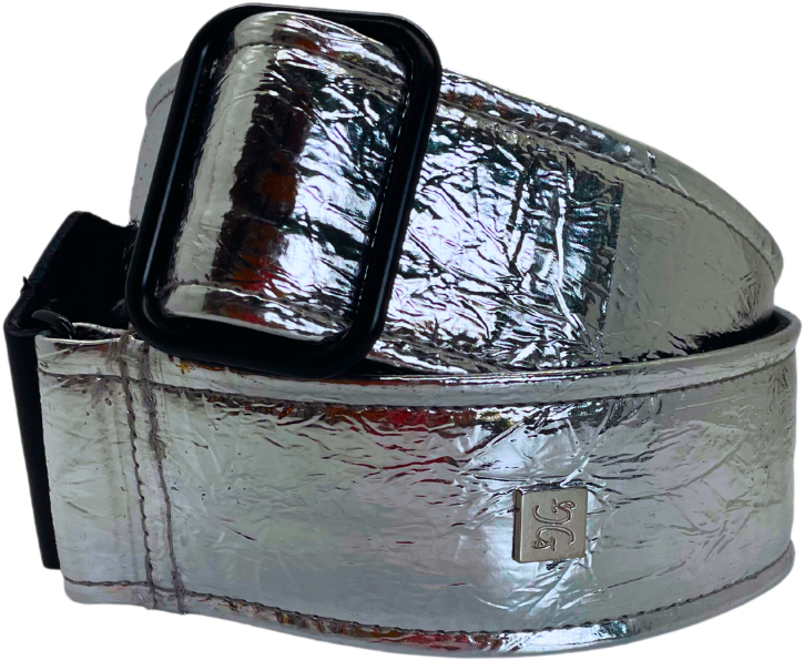 Distressed Vernice Silver