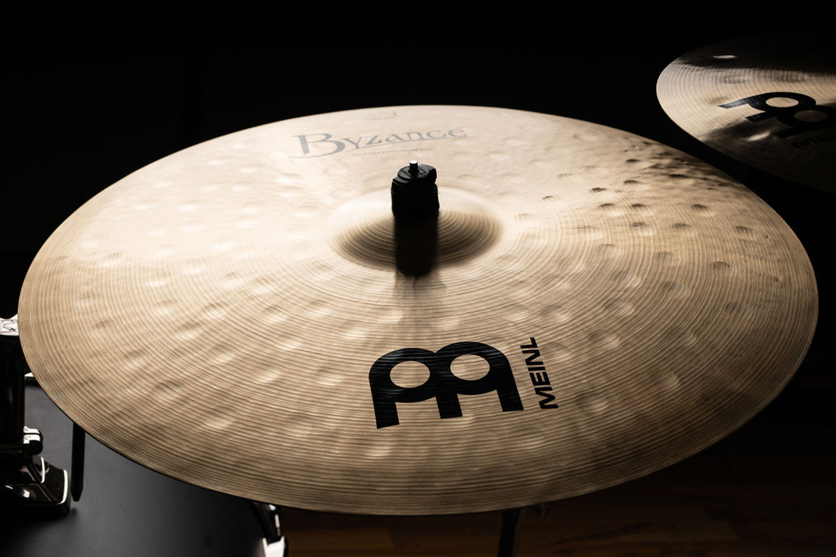 B24EHR - Byzance Traditional Extra Hammered Ride 24"