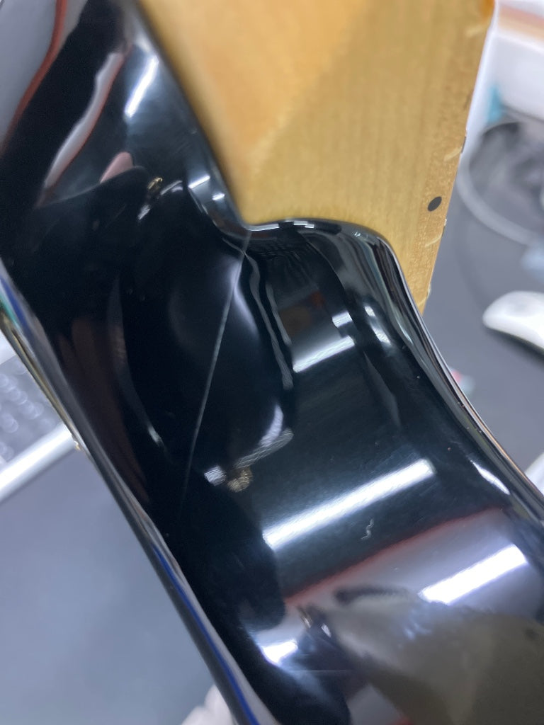 Stingray Black Jared Dines Signature Gold - Stock B