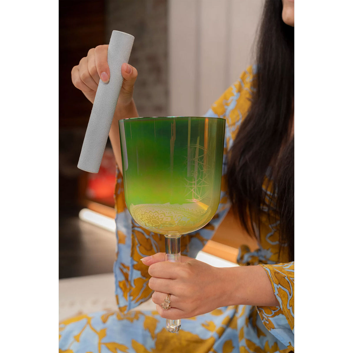 ESOLCSB396 - Bol chantant en cristal Essence Solfeggio de 5,75" Ut 396 Hz vert olive