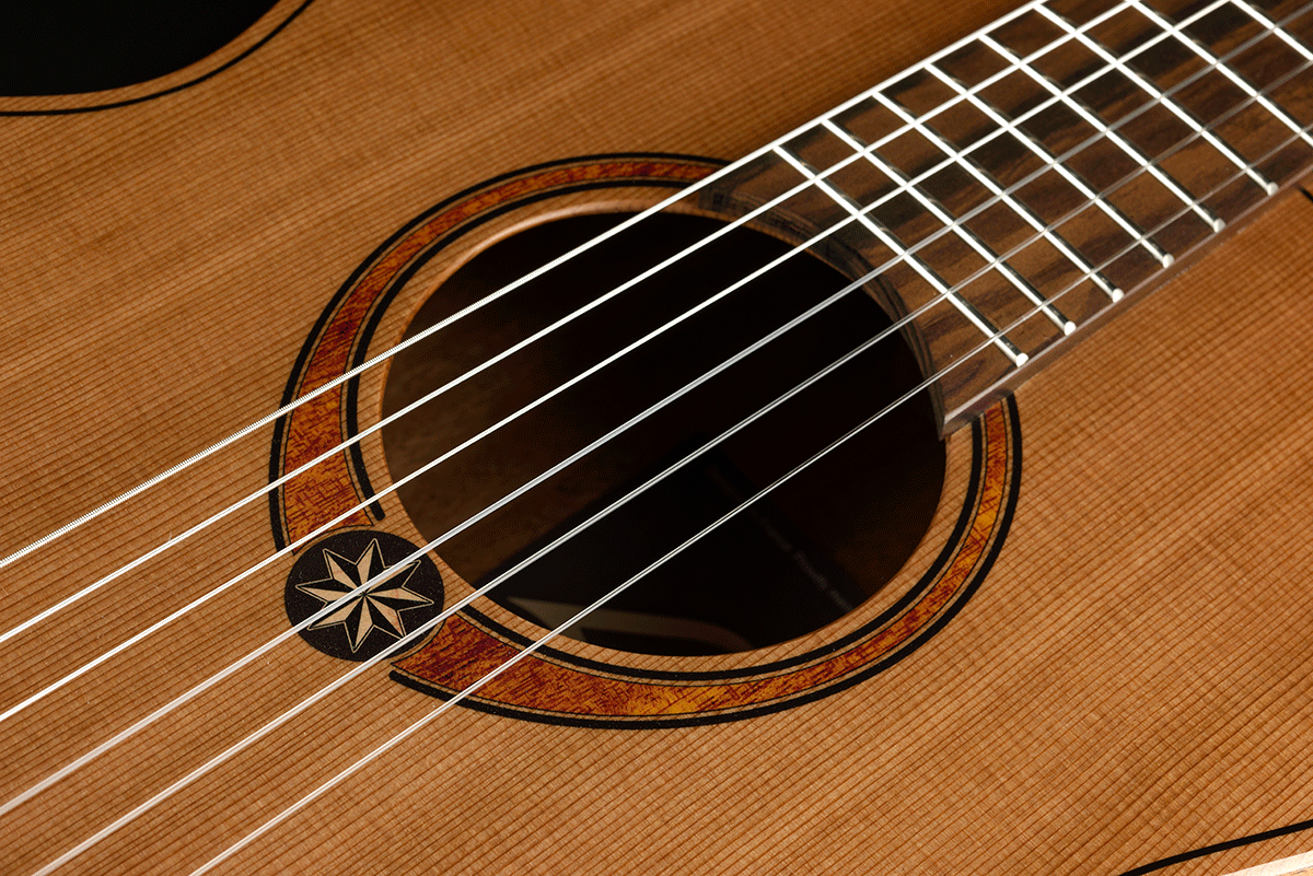 Escapade Nylon Red Cedar Électro
